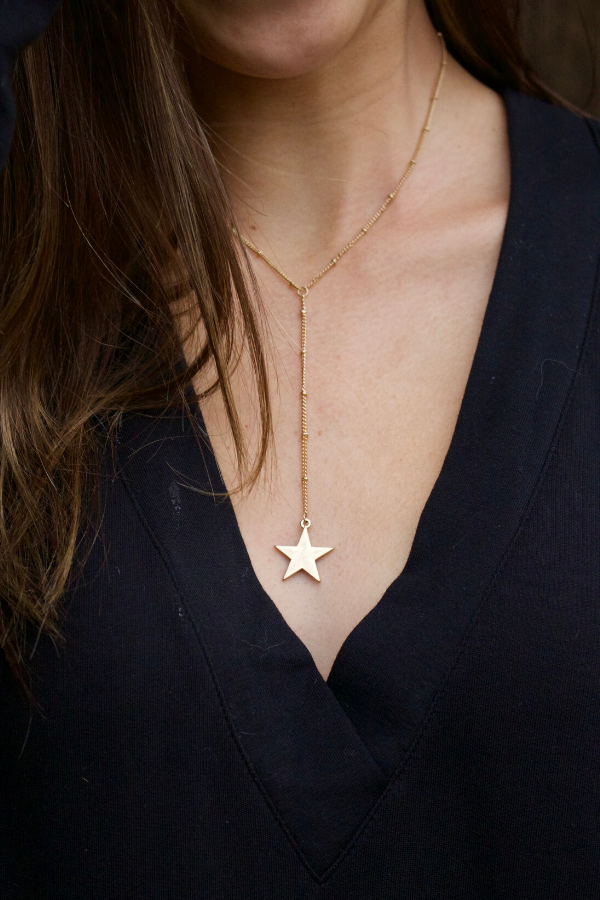 shooting for the stars "y" necklace in gold